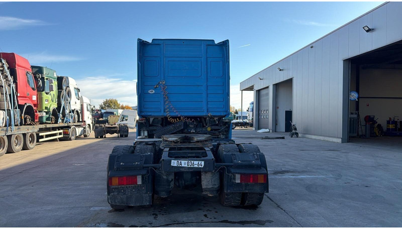 Renault AE 440 Magnum E-tech (PARFAIT ETAT / BOITE MANUELLE / MANUAL GEARBOX / PROPRE) - Cap tractor: Foto 4 Renault AE 440 Magnum E-tech (PARFAIT ETAT / BOITE MANUELLE / MANUAL GEARBOX / PROPRE) - Cap tractor: Foto 4