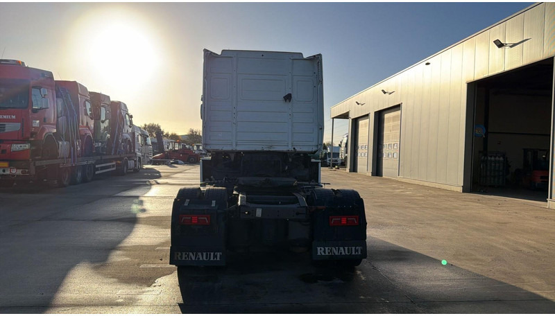 Renault MAGNUM 460 (BONNE ETAT / GOOD CONDITION) - Cap tractor: Foto 5 Renault MAGNUM 460 (BONNE ETAT / GOOD CONDITION) - Cap tractor: Foto 5