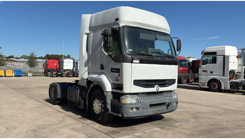 Renault Premium 420 (BOITE MANUELLE / MANUAL GEARBOX) - Cap tractor: Foto 5 Renault Premium 420 (BOITE MANUELLE / MANUAL GEARBOX) - Cap tractor: Foto 5