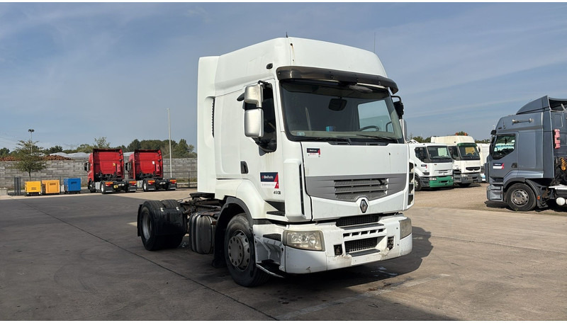Renault Premium 440 DXI (BOITE MANUELLE / MANUAL GEARBOX) - Cap tractor: Foto 3 Renault Premium 440 DXI (BOITE MANUELLE / MANUAL GEARBOX) - Cap tractor: Foto 3