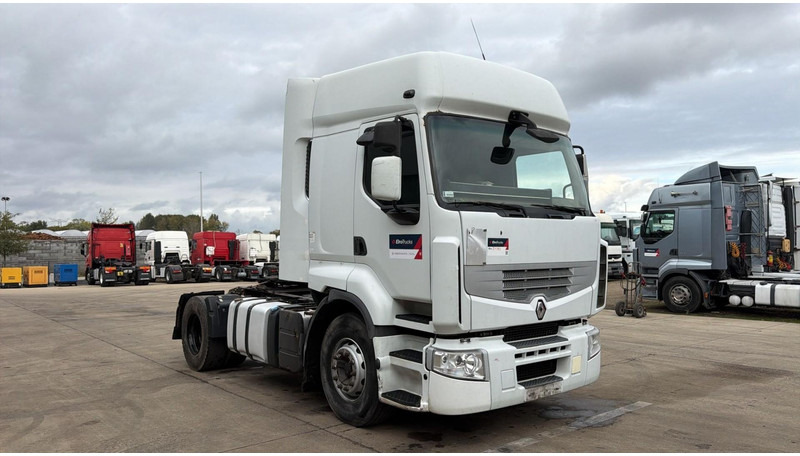Renault Premium 450 (BOITE MANUELLE / MANUAL GEARBOX) - Cap tractor: Foto 5 Renault Premium 450 (BOITE MANUELLE / MANUAL GEARBOX) - Cap tractor: Foto 5