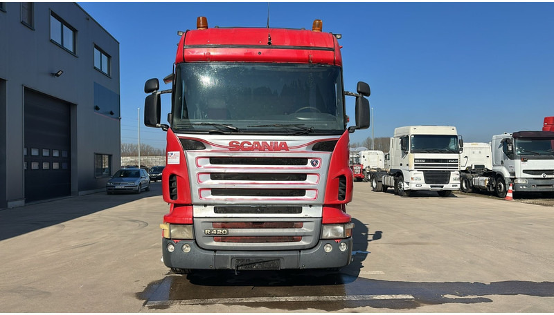 Scania R 420 (RETARDER / MANUAL GEARBOX / BOITE MANUELLE) - Cap tractor: Foto 2 Scania R 420 (RETARDER / MANUAL GEARBOX / BOITE MANUELLE) - Cap tractor: Foto 2
