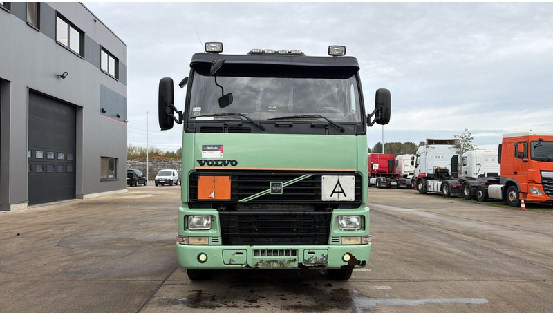 Volvo FH 12.380 (BOITE MANUELLE / MANUAL GEARBOX) - Cap tractor: Foto 2 Volvo FH 12.380 (BOITE MANUELLE / MANUAL GEARBOX) - Cap tractor: Foto 2
