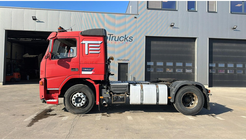 Volvo FM 340 (BELGIAN TRUCK / PERFECT CONDITION / GOOD TYRES / 460.000 KM) - Cap tractor: Foto 4 Volvo FM 340 (BELGIAN TRUCK / PERFECT CONDITION / GOOD TYRES / 460.000 KM) - Cap tractor: Foto 4