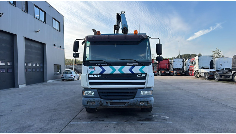 DAF 75 CF 250 (PALFINGER PK12000 / BELGIAN TRUCK / PERFECT CONDITION / LOW MILAGE) - Camion cu macara: Foto 2 DAF 75 CF 250 (PALFINGER PK12000 / BELGIAN TRUCK / PERFECT CONDITION / LOW MILAGE) - Camion cu macara: Foto 2