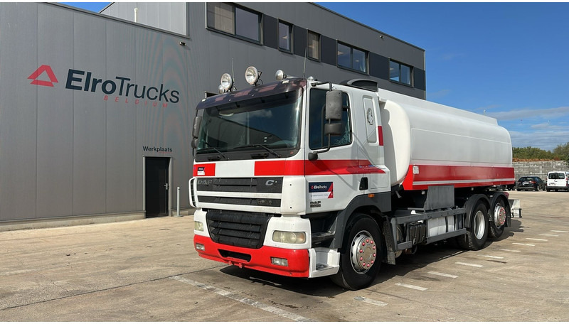 DAF CF 85.430 (20270 LITERS / EURO 3 / TOP CONDITION !!! / PARFAIT ETAT / 6X2 / BOITE MANUELLE) - Camion cisternă: Foto 1 DAF CF 85.430 (20270 LITERS / EURO 3 / TOP CONDITION !!! / PARFAIT ETAT / 6X2 / BOITE MANUELLE) - Camion cisternă: Foto 1