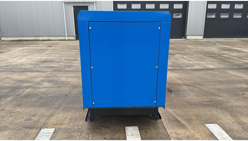 Diesel Generator Set WP55R (NEW!!! / 55 KVA/ 400V / 1500 RPM / 3 PHASE / 72 A / 50 HZ) - Generator electric: Foto 4 Diesel Generator Set WP55R (NEW!!! / 55 KVA/ 400V / 1500 RPM / 3 PHASE / 72 A / 50 HZ) - Generator electric: Foto 4