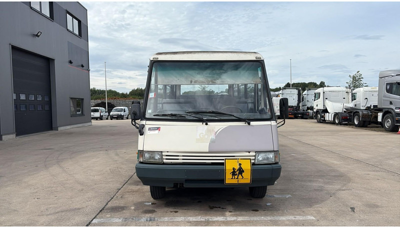 Iveco 59-12 (BELGIAN BUS / 29 SEATS / MANUAL PUMP / LAMES / STEEL SUSP.) - Autobuz urban: Foto 5 Iveco 59-12 (BELGIAN BUS / 29 SEATS / MANUAL PUMP / LAMES / STEEL SUSP.) - Autobuz urban: Foto 5