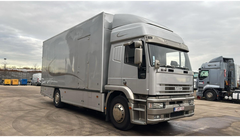 Iveco Eurotech 190 E 38 (BELGIAN TRUCK / PERFECT CONDITION / MANUAL PUMP / MANUAL GEARBOX) - Camion furgon: Foto 3 Iveco Eurotech 190 E 38 (BELGIAN TRUCK / PERFECT CONDITION / MANUAL PUMP / MANUAL GEARBOX) - Camion furgon: Foto 3