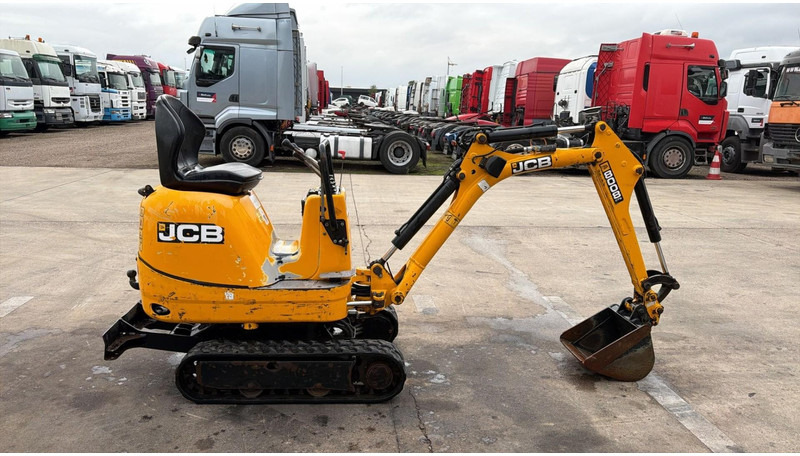 JCB 8008 (BE MACHINE / TOP CONDITION / 1898 H) - Mini excavator: Foto 4 JCB 8008 (BE MACHINE / TOP CONDITION / 1898 H) - Mini excavator: Foto 4