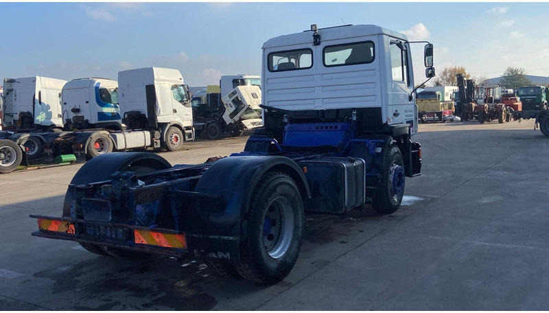 MAN 19.342 (BOITE MANUELLE / MANUAL GEARBOX) - Camion şasiu: Foto 4 MAN 19.342 (BOITE MANUELLE / MANUAL GEARBOX) - Camion şasiu: Foto 4