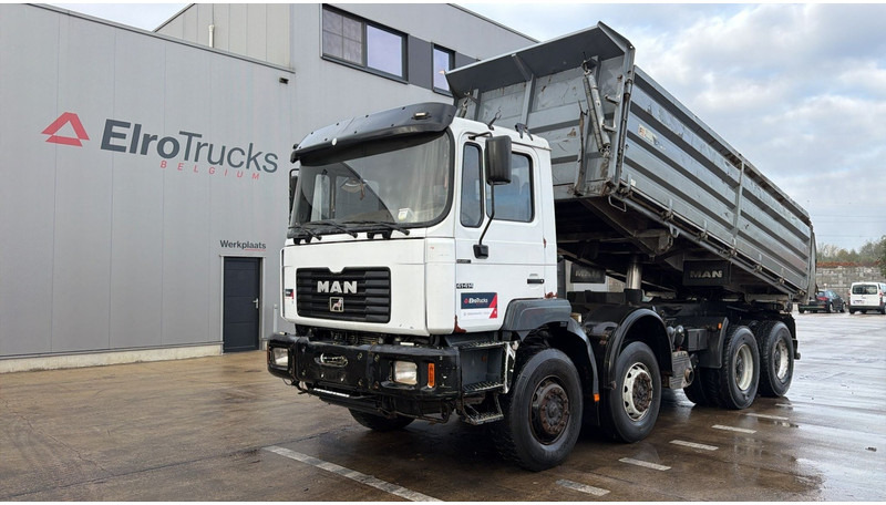 MAN 41.414 (BIG AXLES / 41 TONS / GRAND PONT / LAMES / 6 CYLINDER) - Camion basculantă: Foto 1 MAN 41.414 (BIG AXLES / 41 TONS / GRAND PONT / LAMES / 6 CYLINDER) - Camion basculantă: Foto 1