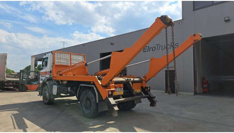 Mercedes-Benz Atego 1823 (BIG AXLE / STEEL SUSP. / LAMES / BOITE MANUELLE / MANUAL GETRIEBE) - Camion transport containere/ Swap body: Foto 5 Mercedes-Benz Atego 1823 (BIG AXLE / STEEL SUSP. / LAMES / BOITE MANUELLE / MANUAL GETRIEBE) - Camion transport containere/ Swap body: Foto 5