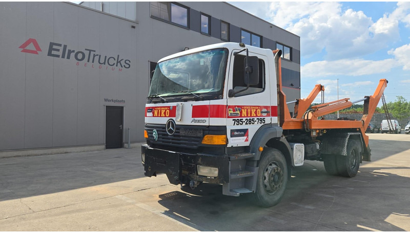 Mercedes-Benz Atego 1823 (BIG AXLE / STEEL SUSP. / LAMES / BOITE MANUELLE / MANUAL GETRIEBE) - Camion transport containere/ Swap body: Foto 1 Mercedes-Benz Atego 1823 (BIG AXLE / STEEL SUSP. / LAMES / BOITE MANUELLE / MANUAL GETRIEBE) - Camion transport containere/ Swap body: Foto 1