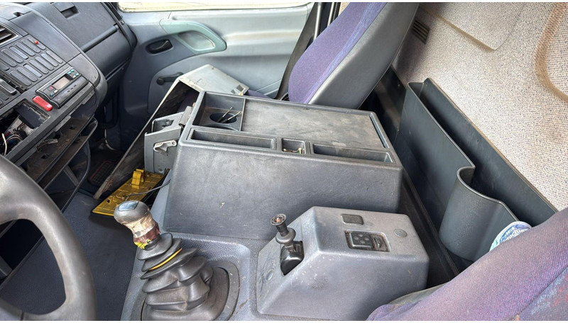 Camion şasiu Mercedes-Benz Atego 815 (BOITE MANUELLE / MANUAL GEARBOX): Foto 19 Camion şasiu Mercedes-Benz Atego 815 (BOITE MANUELLE / MANUAL GEARBOX): Foto 19