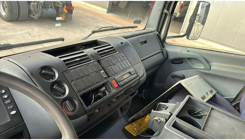 Camion şasiu Mercedes-Benz Atego 815 (BOITE MANUELLE / MANUAL GEARBOX): Foto 14 Camion şasiu Mercedes-Benz Atego 815 (BOITE MANUELLE / MANUAL GEARBOX): Foto 14