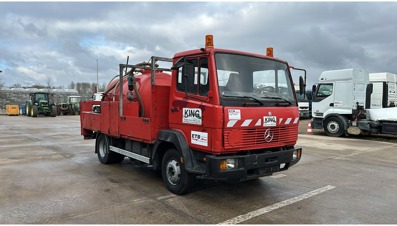 Mercedes-Benz SK 814 (VIDANGEUR / VACUUM / AUXILAIRY / SPER / STEEL SUSP. / LAMES) - Maşină pentru vidanjări: Foto 3 Mercedes-Benz SK 814 (VIDANGEUR / VACUUM / AUXILAIRY / SPER / STEEL SUSP. / LAMES) - Maşină pentru vidanjări: Foto 3