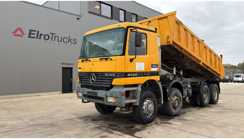 Mercedes-Benz actros 4140 (EPS / 8X6 / LAMES / GRAND PONT / BIG AXLE / STEEL SUSP. / V6) - Camion basculantă: Foto 1 Mercedes-Benz actros 4140 (EPS / 8X6 / LAMES / GRAND PONT / BIG AXLE / STEEL SUSP. / V6) - Camion basculantă: Foto 1
