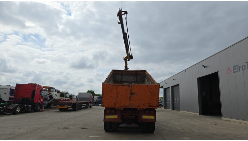 Renault G 300 Manager (POMPE MANUELLE / GRUE COPMA 90.2 / LAMES / 6X4 / GRAND PONT) - Camion basculantă, Camion cu macara: Foto 5 Renault G 300 Manager (POMPE MANUELLE / GRUE COPMA 90.2 / LAMES / 6X4 / GRAND PONT) - Camion basculantă, Camion cu macara: Foto 5