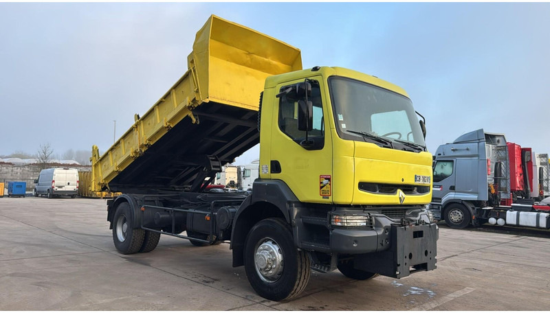 Renault KERAX 340 (4X4 / CAMION FRANCAIS / PARFAIT ETAT / LAMES / BOITE ET POMPE MANUELLE / FRENCH TRUCK) - Camion basculantă: Foto 2 Renault KERAX 340 (4X4 / CAMION FRANCAIS / PARFAIT ETAT / LAMES / BOITE ET POMPE MANUELLE / FRENCH TRUCK) - Camion basculantă: Foto 2