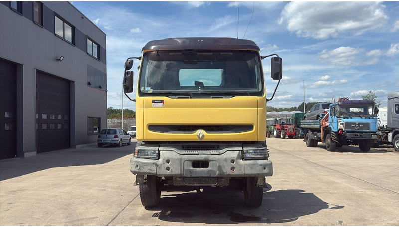 Renault KERAX 420 (BOITE MANUELLE / 8X4 / LAMES / MANUAL GEARBOX) - Camion şasiu: Foto 2 Renault KERAX 420 (BOITE MANUELLE / 8X4 / LAMES / MANUAL GEARBOX) - Camion şasiu: Foto 2