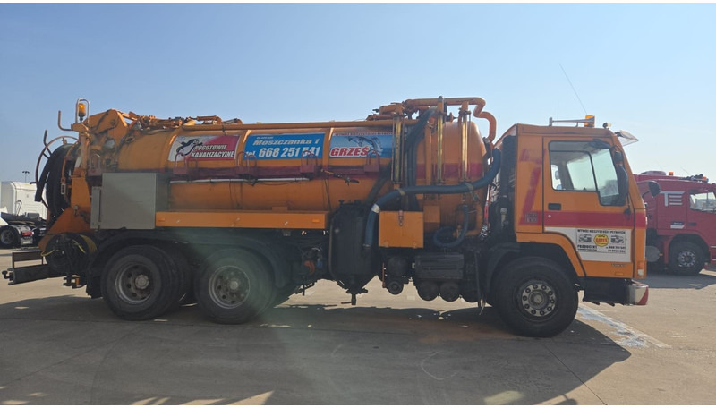 Volvo FL 10 - 320 (10500L + 1500L / 10 TYRES FULL STEEL / HIGH PRESSURE + VACUUM / POMPE MANUELLE / MANUAL PUMP) - Maşină pentru vidanjări: Foto 4 Volvo FL 10 - 320 (10500L + 1500L / 10 TYRES FULL STEEL / HIGH PRESSURE + VACUUM / POMPE MANUELLE / MANUAL PUMP) - Maşină pentru vidanjări: Foto 4