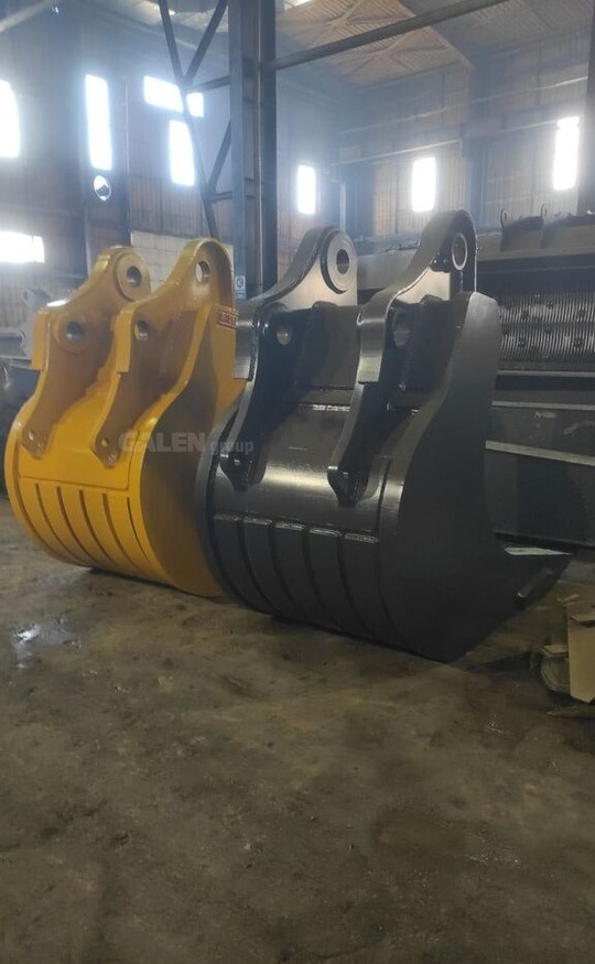 Caterpillar 374 Marble - Cupă excavator: Foto 1 Caterpillar 374 Marble - Cupă excavator: Foto 1