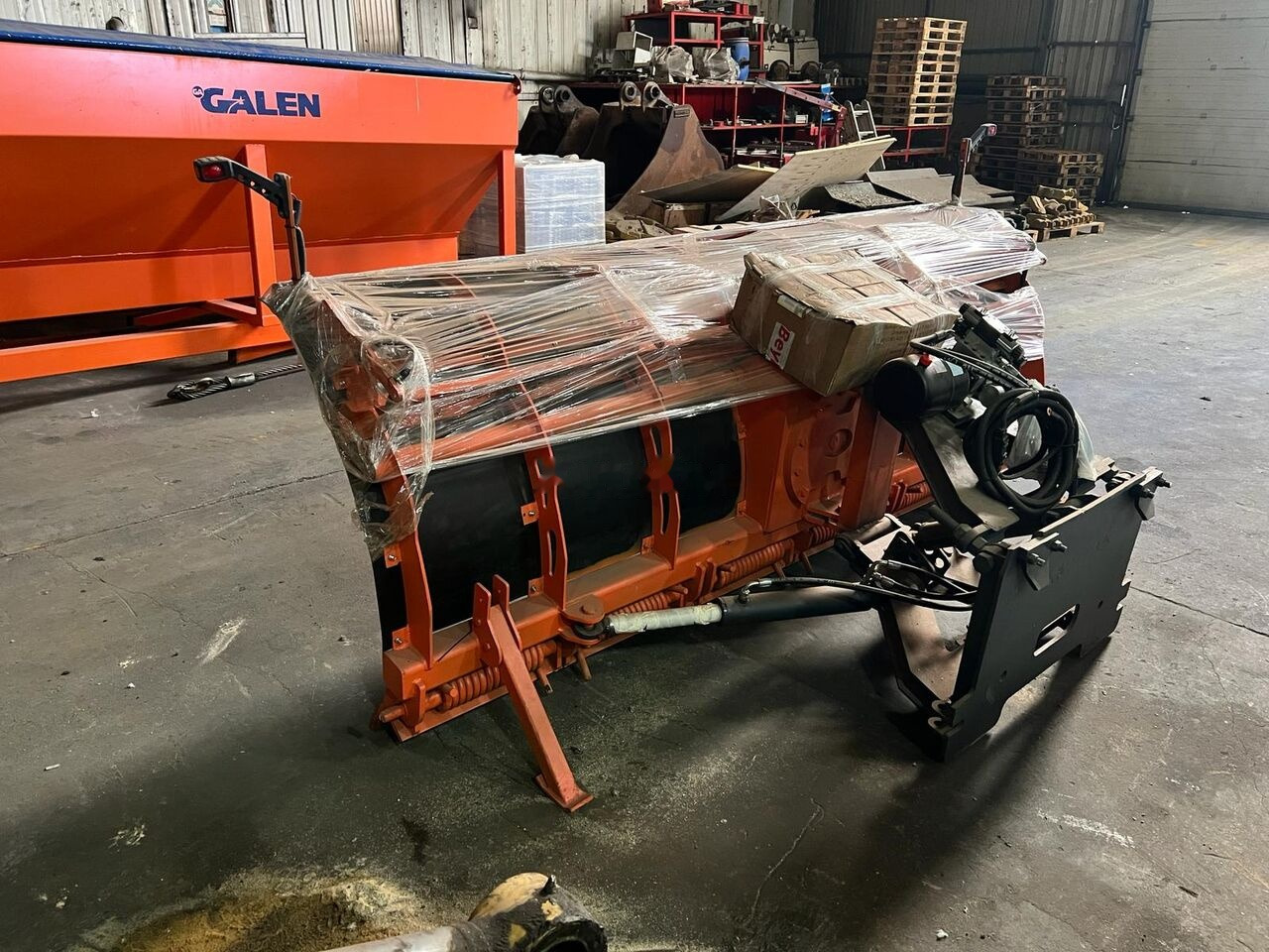 Galen Snow Plow for Trucks - Plug zapada: Foto 1 Galen Snow Plow for Trucks - Plug zapada: Foto 1