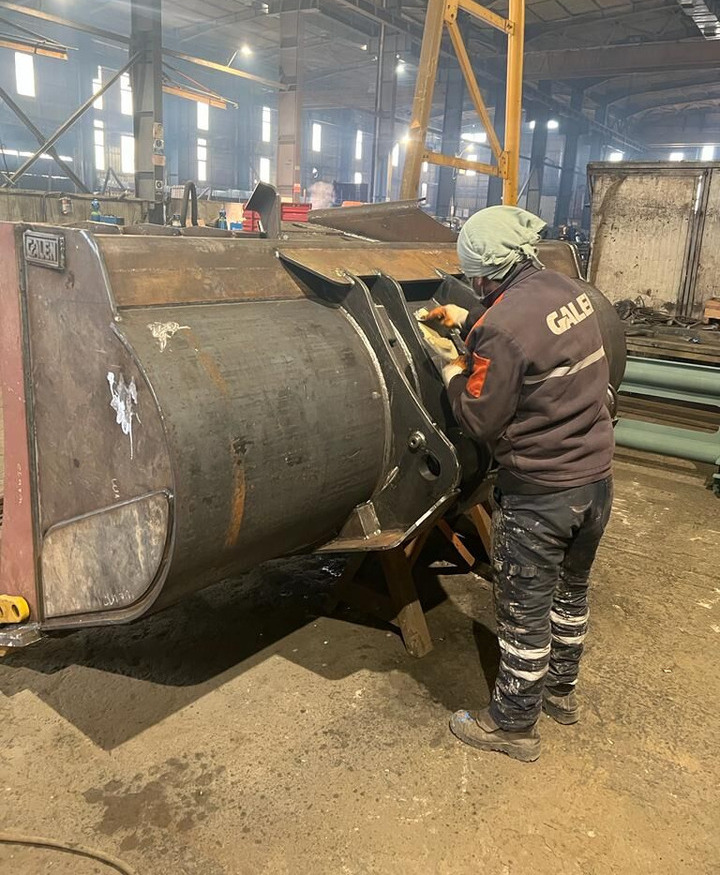 Komatsu WA430 - Cupă incărcător: Foto 1 Komatsu WA430 - Cupă incărcător: Foto 1