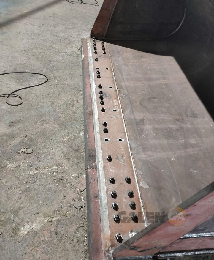 Cupă incărcător nou Volvo L110 General Purpose Bucket: Foto 8 Cupă incărcător nou Volvo L110 General Purpose Bucket: Foto 8