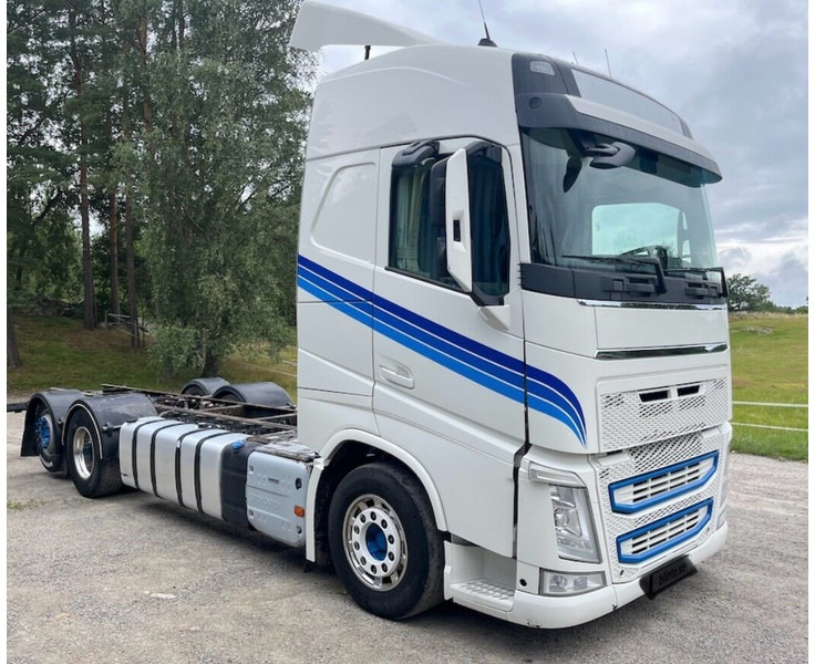 Volvo FH500 - Camion şasiu: Foto 2 Volvo FH500 - Camion şasiu: Foto 2