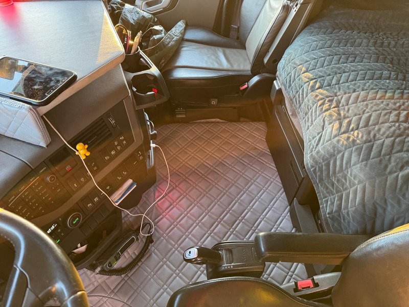 Volvo FH540 - Camion şasiu: Foto 5 Volvo FH540 - Camion şasiu: Foto 5