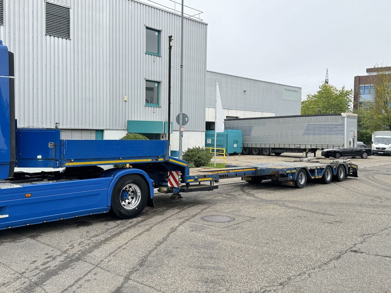 Doll S3L Tele-Tieflader+3,3m Radmulden Lift Lenkachse - Semiremorcă transport agabaritic: Foto 1 Doll S3L Tele-Tieflader+3,3m Radmulden Lift Lenkachse - Semiremorcă transport agabaritic: Foto 1