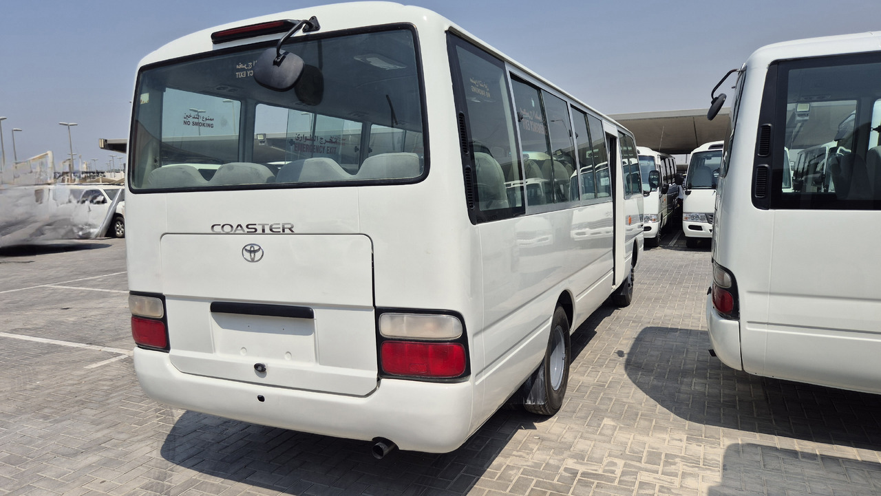 TOYOTA Coaster ... 30 places - Climatisé - Microbuz, Transport persoane: Foto 3 TOYOTA Coaster ... 30 places - Climatisé - Microbuz, Transport persoane: Foto 3