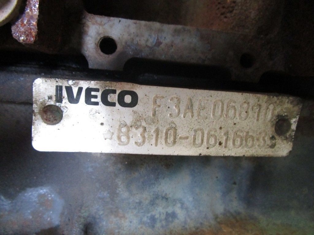 IVECO F3AE0681 IVECO STRALIS - Motor pentru Camion: Foto 3 IVECO F3AE0681 IVECO STRALIS - Motor pentru Camion: Foto 3