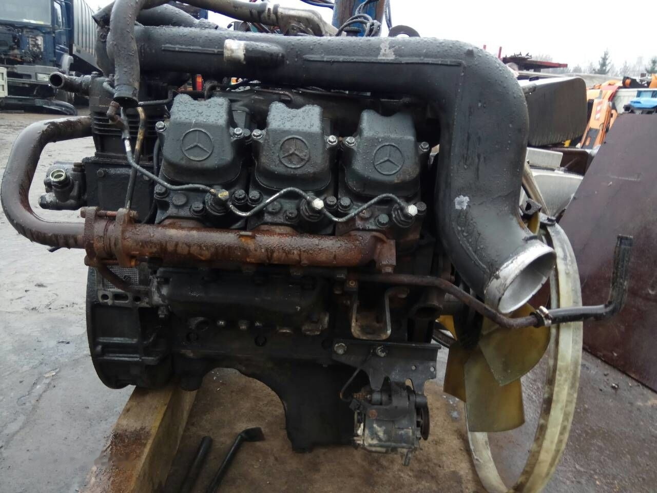 Mercedes-Benz OM401LA   Mercedes-Benz - Motor pentru Camion: Foto 2 Mercedes-Benz OM401LA   Mercedes-Benz - Motor pentru Camion: Foto 2
