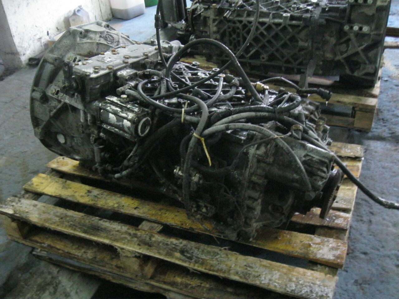 ZF 16S221 DAF XF 95 - Cutie de viteze pentru Camion: Foto 2 ZF 16S221 DAF XF 95 - Cutie de viteze pentru Camion: Foto 2