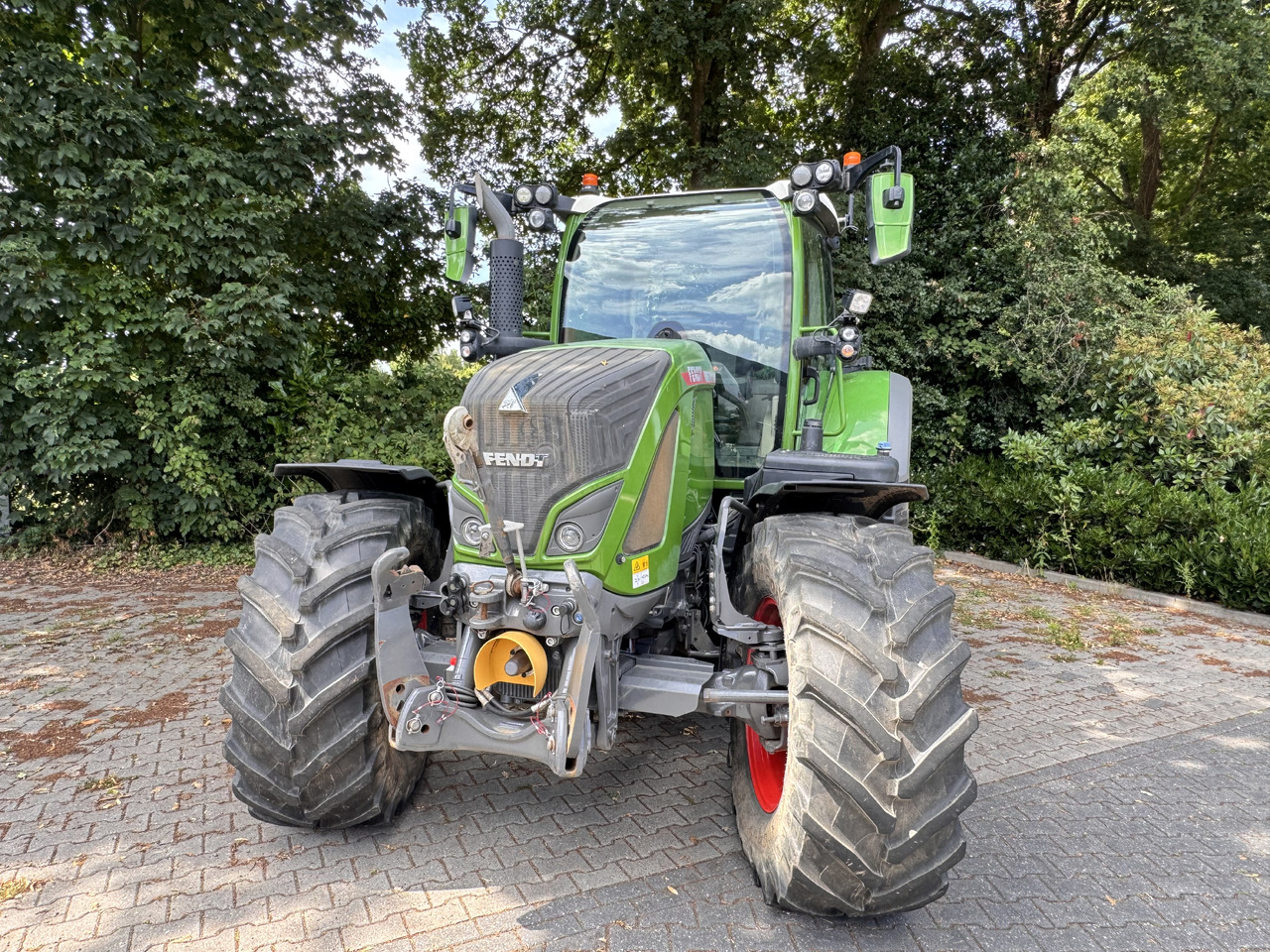 Fendt 718 Gen6 PowerPlus - Tractor agricol: Foto 4 Fendt 718 Gen6 PowerPlus - Tractor agricol: Foto 4