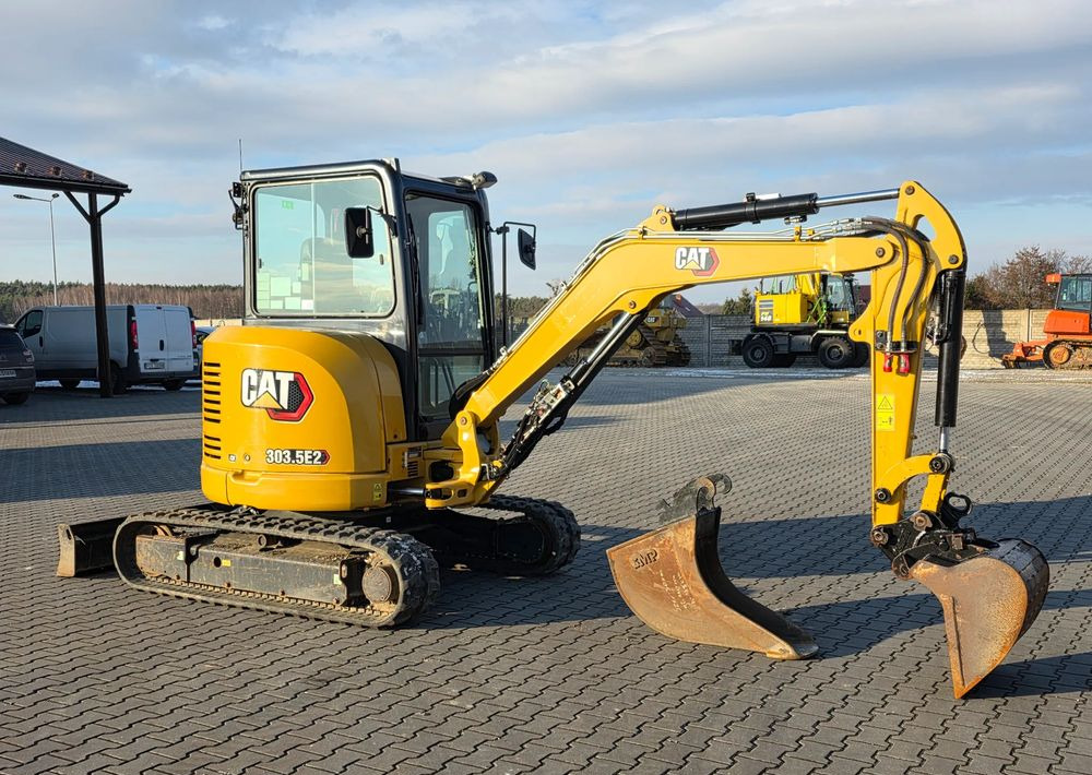 Caterpillar 303.5E2 CR, 2021 ROK, 1100 MTH - Mini excavator: Foto 1 Caterpillar 303.5E2 CR, 2021 ROK, 1100 MTH - Mini excavator: Foto 1