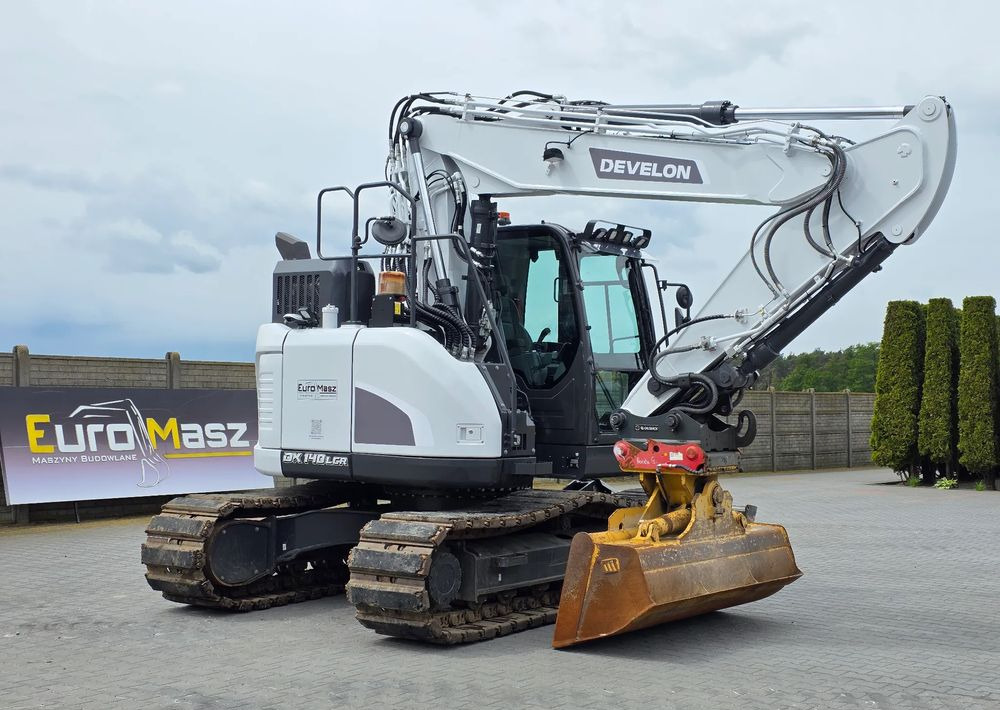 Doosan DX 140 LCR-7, 2023 ROK, 1030 MTH, OIL QUICK OQ65 - Excavator pe şenile: Foto 1 Doosan DX 140 LCR-7, 2023 ROK, 1030 MTH, OIL QUICK OQ65 - Excavator pe şenile: Foto 1