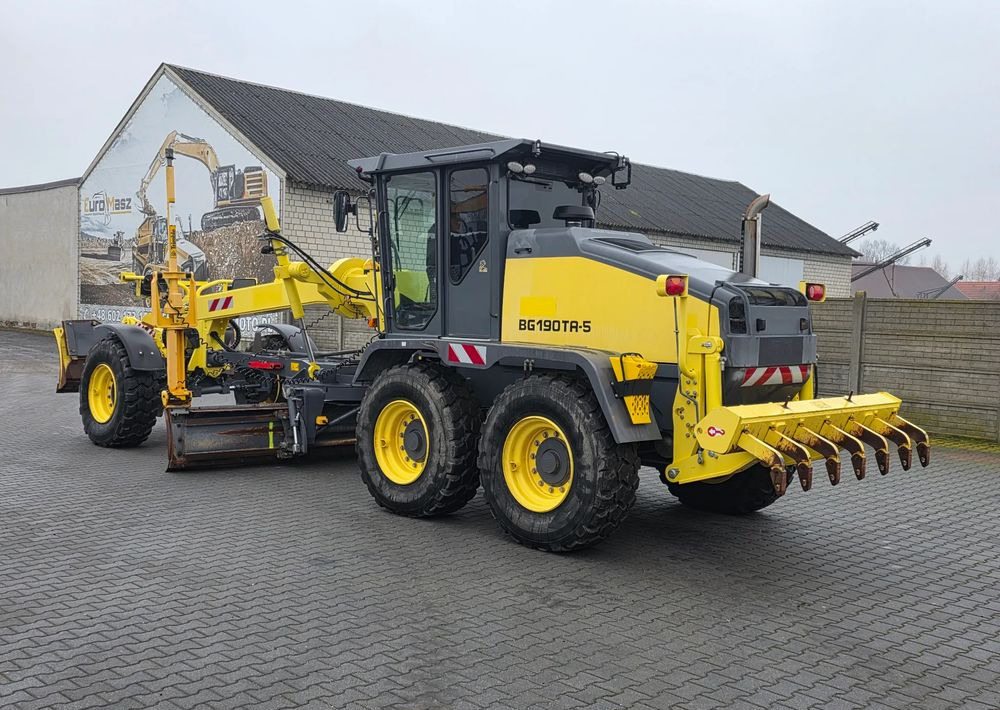 HBM BG 190TA-5, 6X6, 2018 ROK, 3000 MTH, TRIMBLE 3D - Cilindru compactor: Foto 4 HBM BG 190TA-5, 6X6, 2018 ROK, 3000 MTH, TRIMBLE 3D - Cilindru compactor: Foto 4