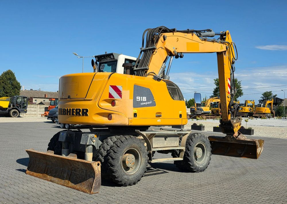 Liebherr A918 COMPACT, 2014 ROK, SW 48 LIKUFIX szybkozłącze - Excavator pe roţi: Foto 5 Liebherr A918 COMPACT, 2014 ROK, SW 48 LIKUFIX szybkozłącze - Excavator pe roţi: Foto 5