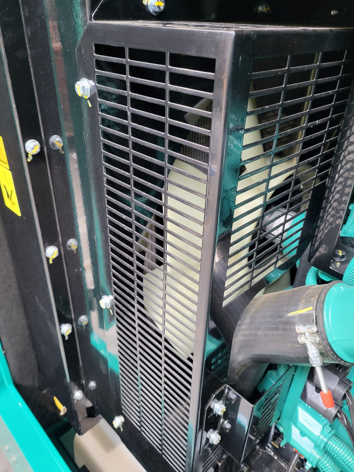 Cummins C220D5EQ. 220KVA Generator. Brand new. - Generator electric: Foto 3 Cummins C220D5EQ. 220KVA Generator. Brand new. - Generator electric: Foto 3