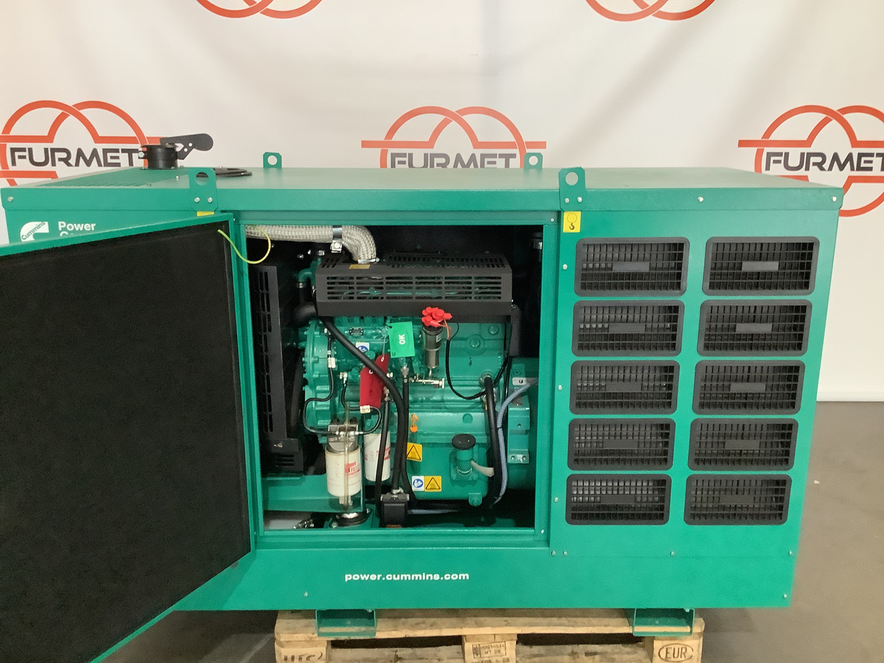 Cummins C22D5Q. 22KVA Generator. Brand new. - Generator electric: Foto 3 Cummins C22D5Q. 22KVA Generator. Brand new. - Generator electric: Foto 3