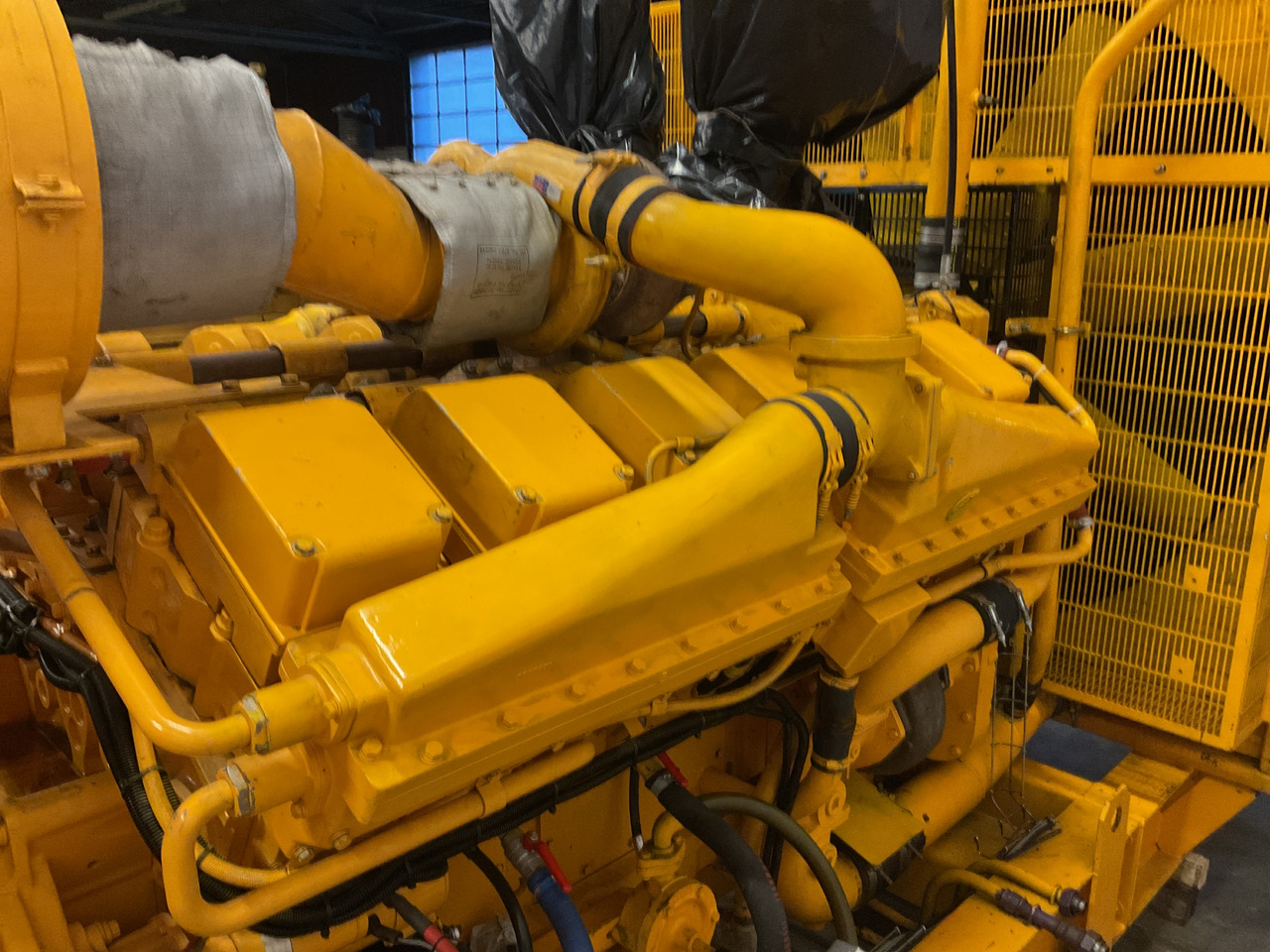 Cummins KTA38G3, 1000KVA Generatorset. Low hours and complete. - Generator electric: Foto 3 Cummins KTA38G3, 1000KVA Generatorset. Low hours and complete. - Generator electric: Foto 3