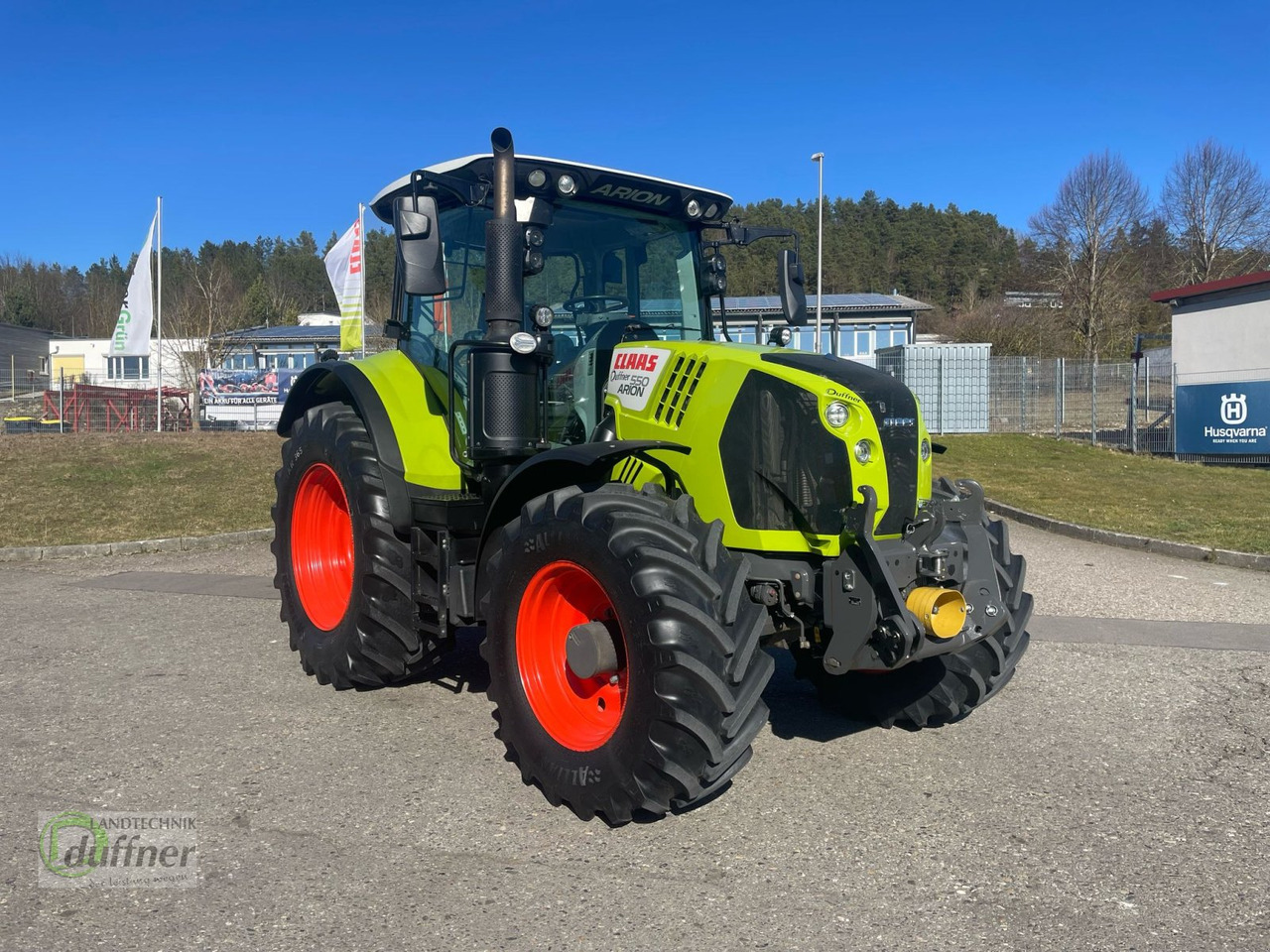 CLAAS Arion 550 CEBIS CMATIC - Tractor agricol: Foto 1 CLAAS Arion 550 CEBIS CMATIC - Tractor agricol: Foto 1