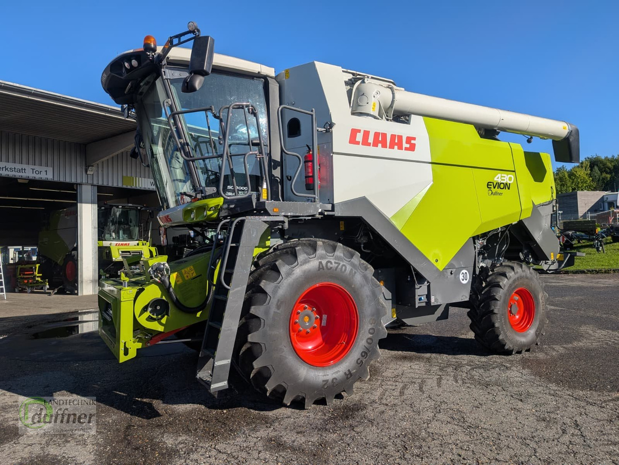 CLAAS Evion 430 Bussines - Combină de recoltat cereale: Foto 1 CLAAS Evion 430 Bussines - Combină de recoltat cereale: Foto 1
