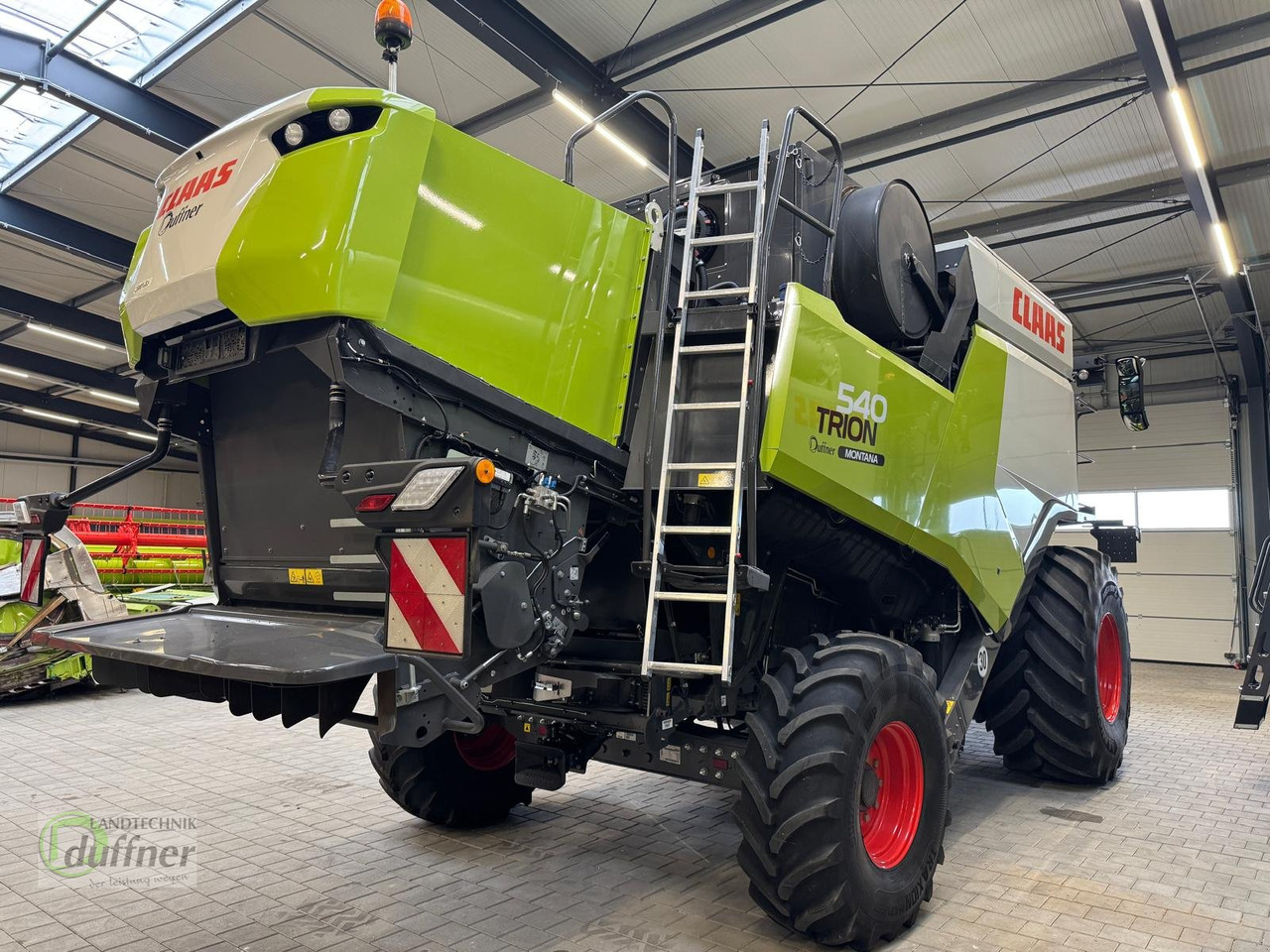 CLAAS Trion 540 Montana - Combină de recoltat cereale: Foto 4 CLAAS Trion 540 Montana - Combină de recoltat cereale: Foto 4