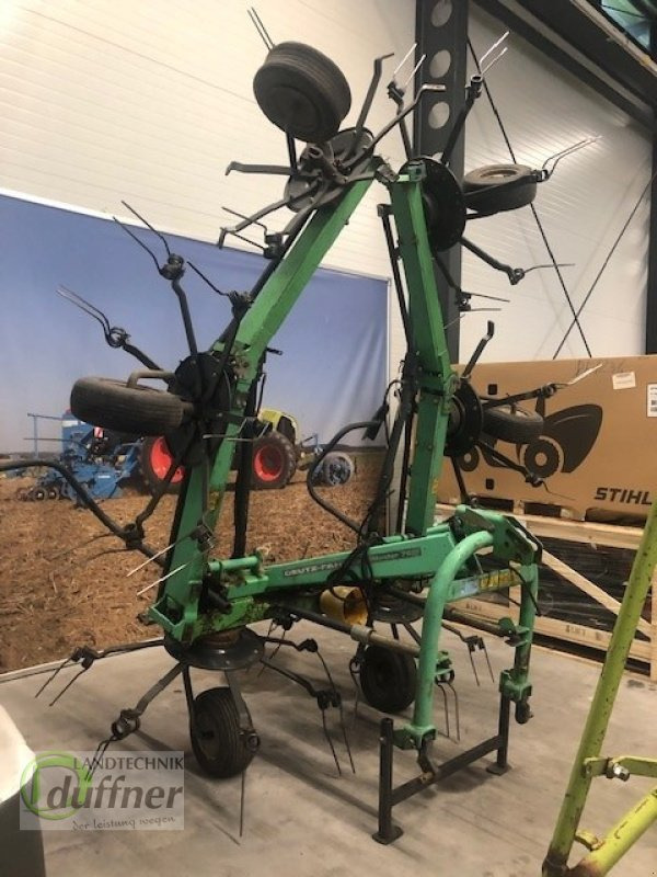 Deutz-Fahr Condi Master 7621 - Maşină de întors fânul: Foto 1 Deutz-Fahr Condi Master 7621 - Maşină de întors fânul: Foto 1