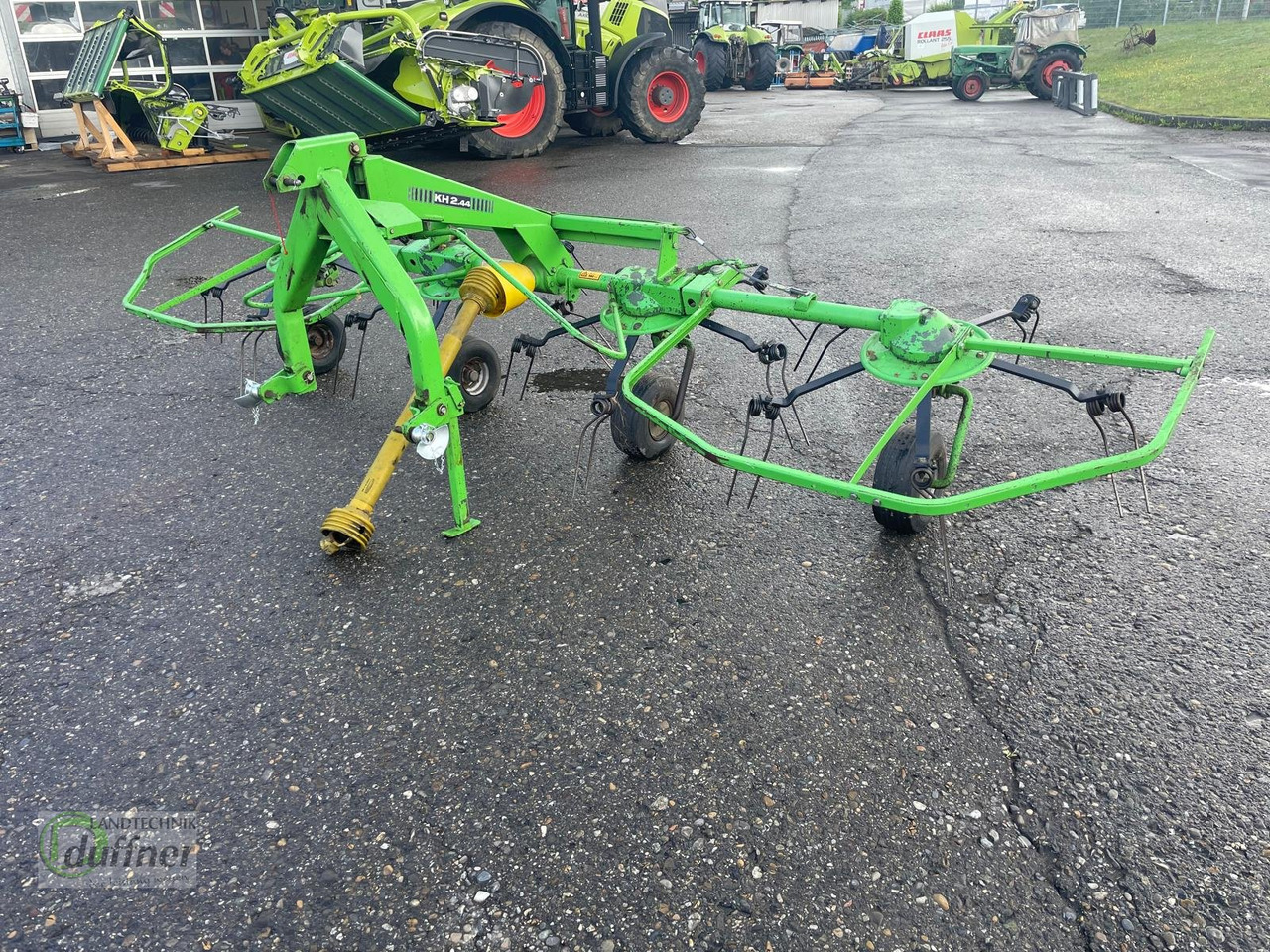 Deutz-Fahr KH 2.44 - Maşină de întors fânul: Foto 1 Deutz-Fahr KH 2.44 - Maşină de întors fânul: Foto 1